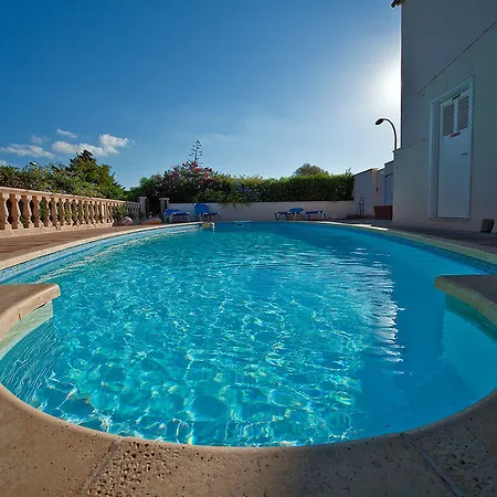 241a - Four Bedroom 2* Porto Cristo